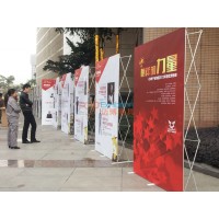 展覽拉網，拉網安裝，專業拉網制作，雙面拉網畫面，鋁合金拉網