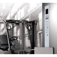 山東鼎亞電梯生產銷售載貨電梯