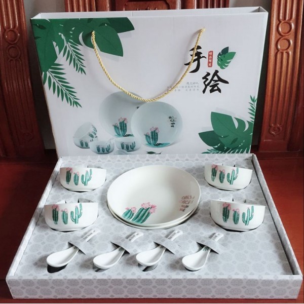 潮州市潮安區(qū)龍湖鎮(zhèn)佳涵陶瓷經(jīng)營(yíng)部